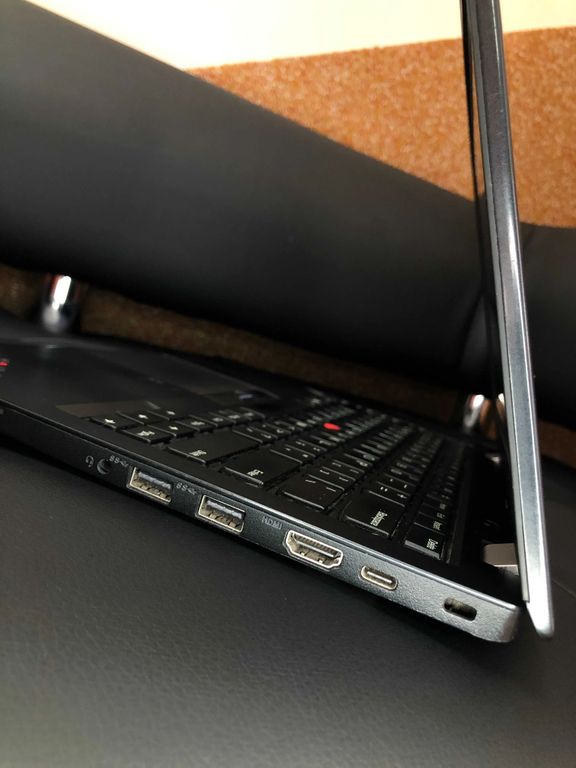 Lenovo ThinkPad 13/13.2"HD/i5-7/8GB/256GB