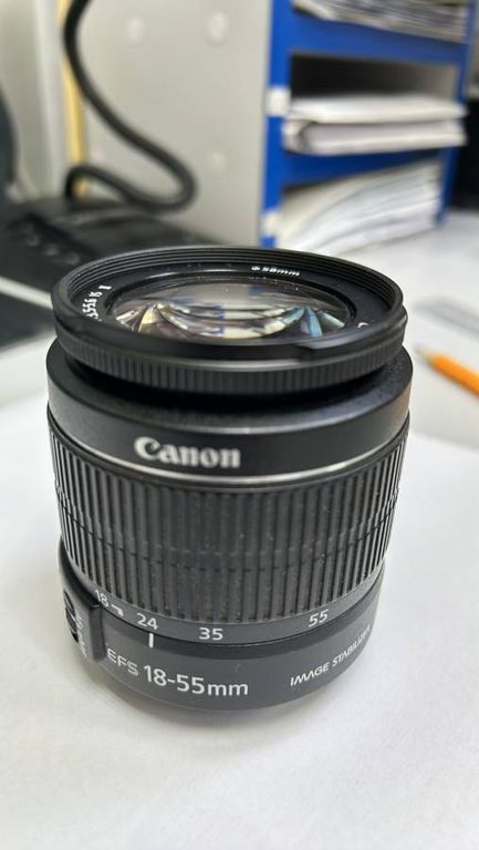 Canon ef-s 18-55mm f/3,5-5,6 is ii