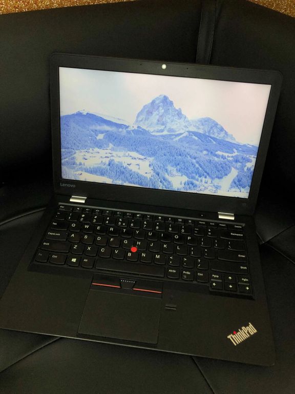 Lenovo ThinkPad 13/13.2"HD/i5-7/8GB/256GB