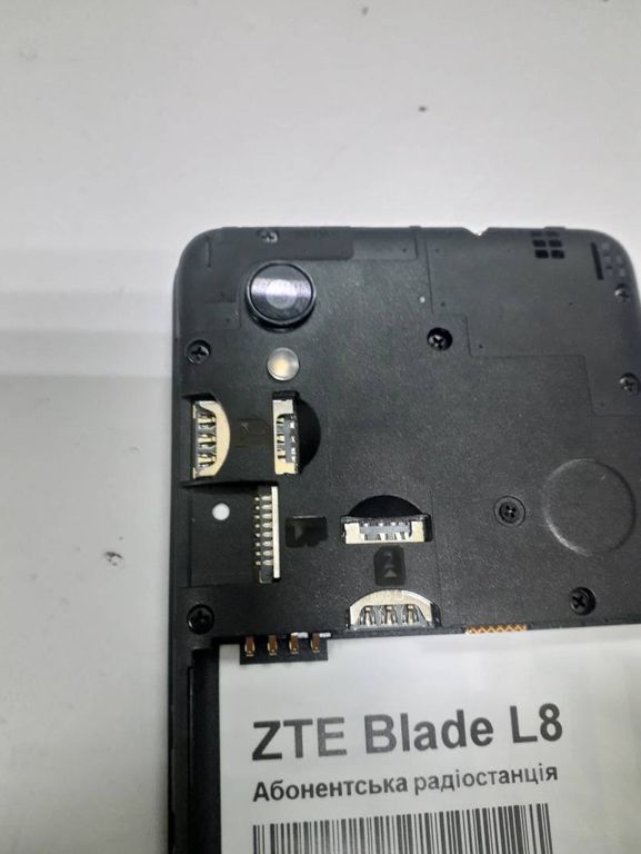  ZTE Blade L8 1/32GB
