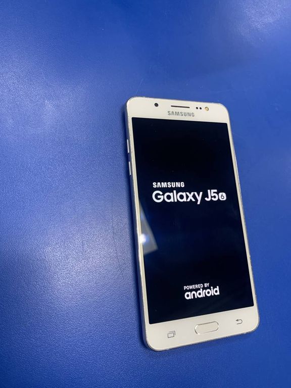 Samsung galaxy j5 duos 2016