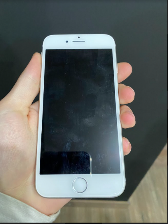 Apple iPhone 8 64GB Silver (MQ6L2)