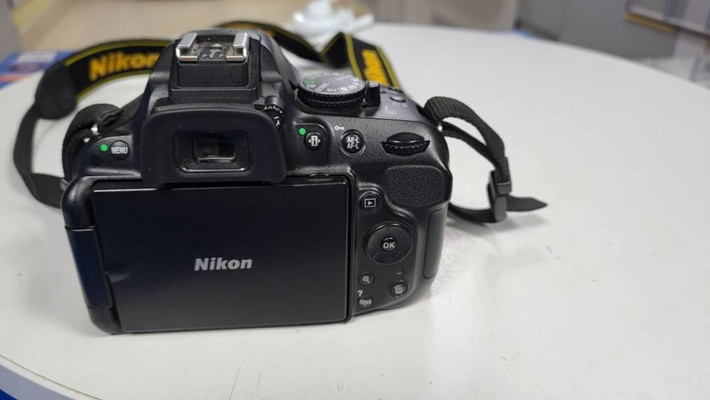 Nikon d5200 без объектива