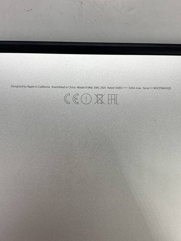 Apple Macbook Air a1466/ core i5 1,6ghz/ ram4gb/ ssd128gb/ intel hd6000