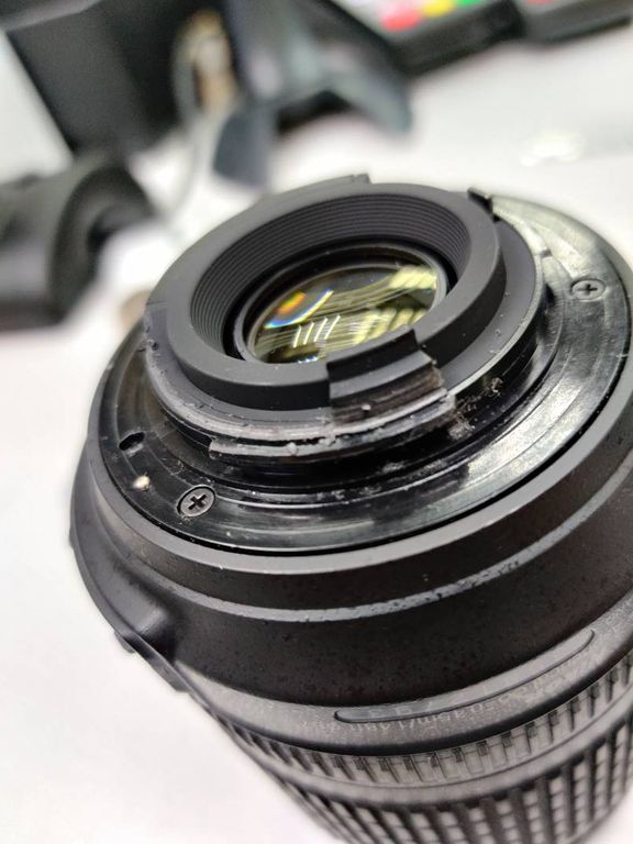 Nikon nikkor af-s 18-105mm f/3.5-5.6g ed vr dx