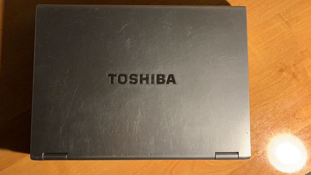 Ноутбук Toshiba Tecra A10