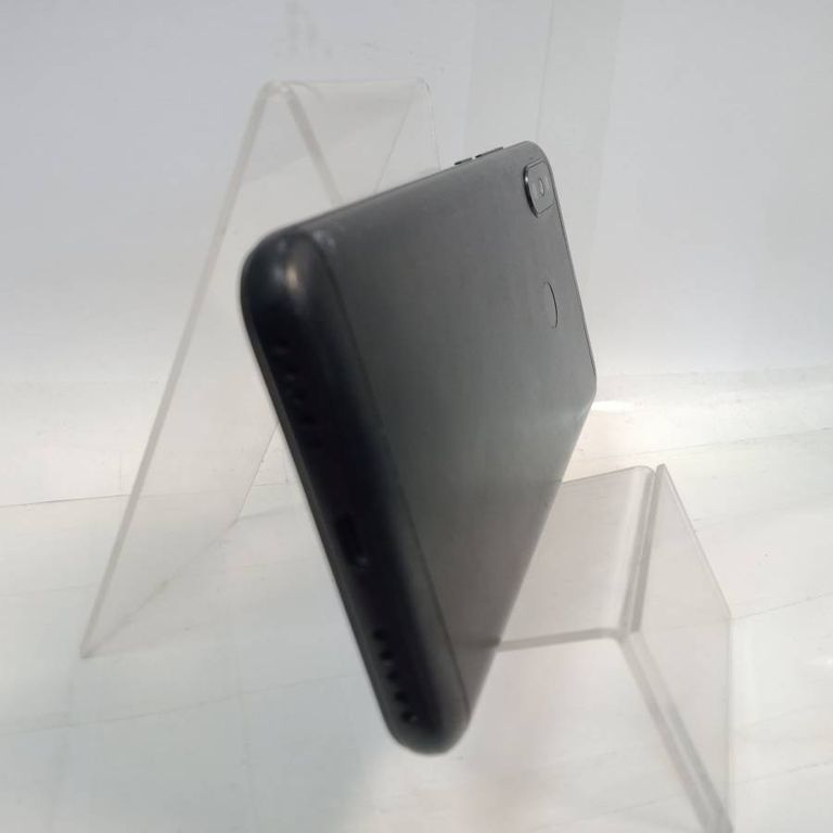 Xiaomi Mi A2 lite 3/32GB Black