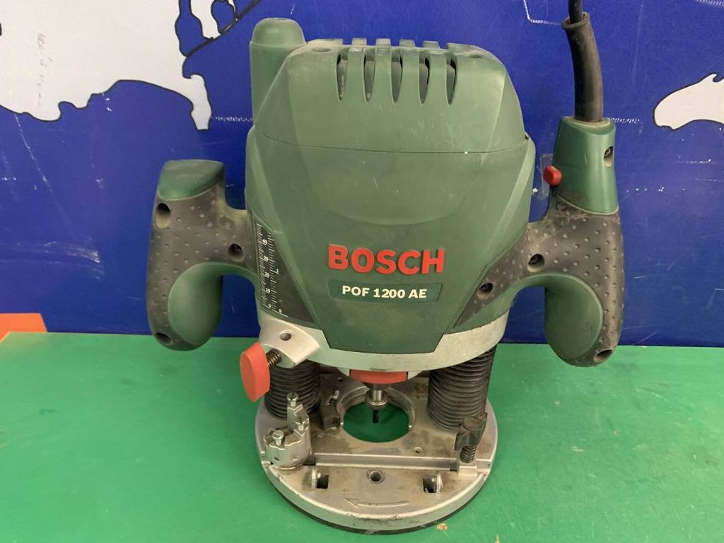 Bosch pof 1200 ae