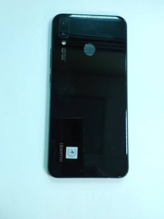Huawei p smart plus 4/64gb