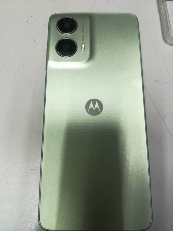 Motorola xt2423-3 4/128gb