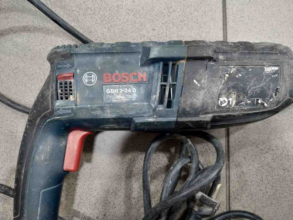 Bosch gbh 2-24 d 790вт