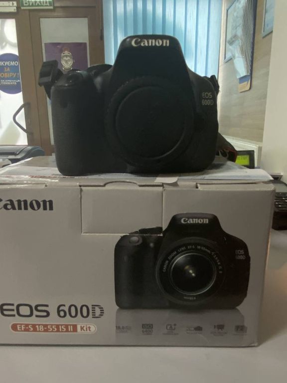 Canon eos 600d без объектива