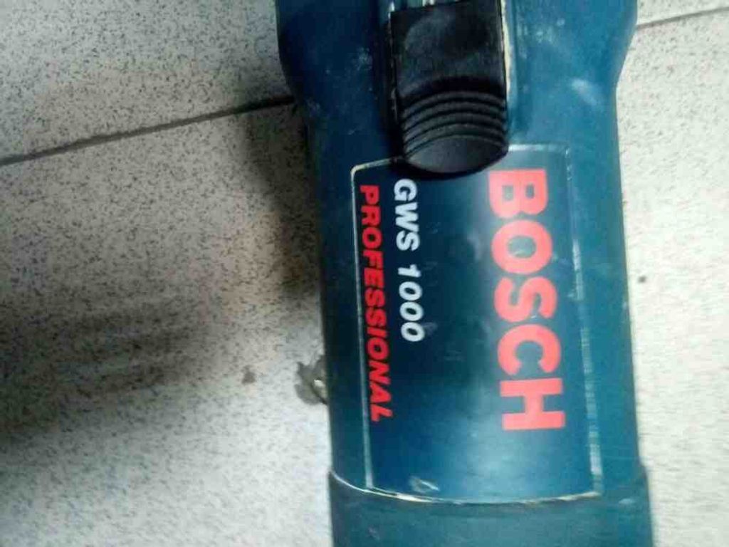 Bosch GWS 1000 (0601828800)
