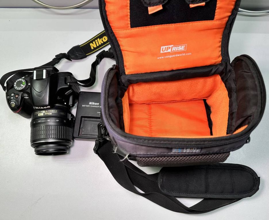 Nikon d3200 nikon nikkor af-p 18-55mm 1:3.5-5.6g dx vr