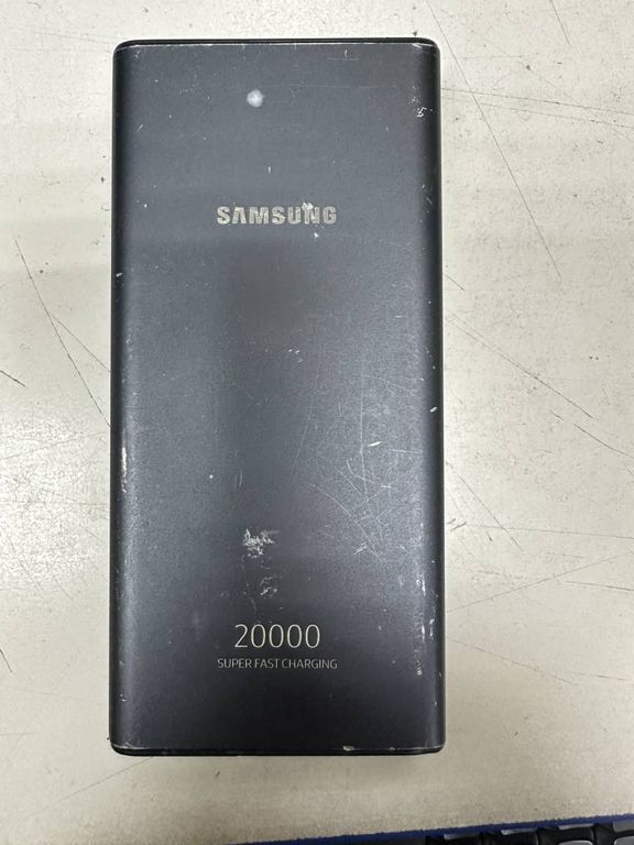 Samsung eb-p5300 20000mah