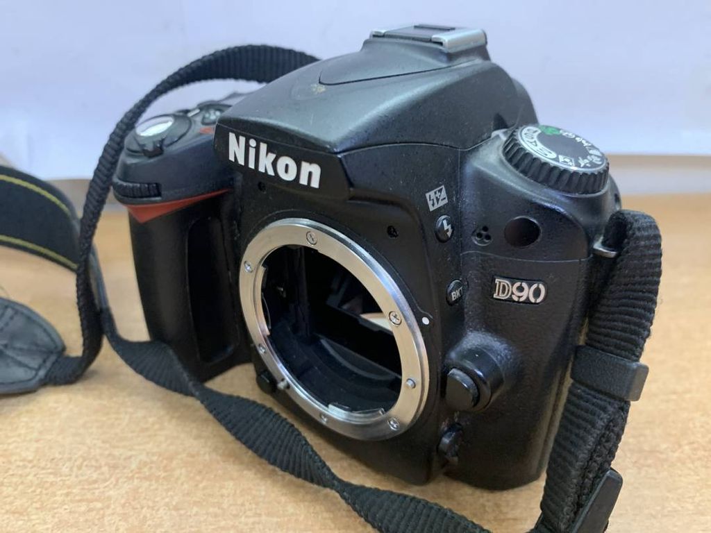Nikon d90 без объектива