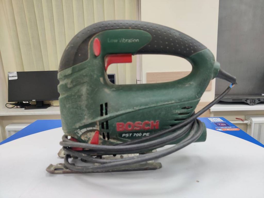 Bosch PST 700 PE