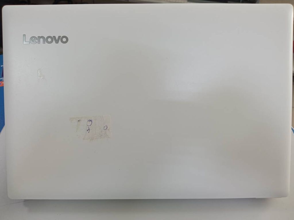 Lenovo pentium n4200 1,1ghz/ ram4gb/ hdd500gb/ amd m440 r7