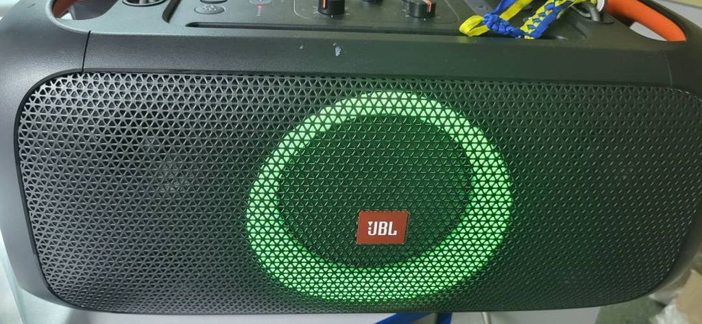 Jbl partybox on the go essential