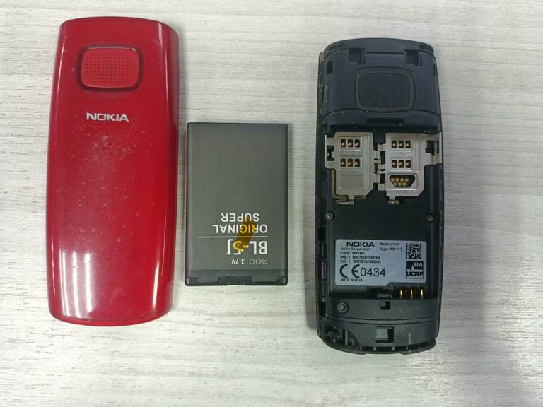 

Б/У Мобільний телефон Nokia x1-01